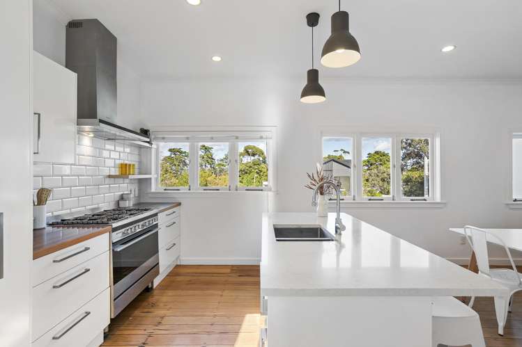 21A Abbotleigh Avenue Te Atatu Peninsula_7