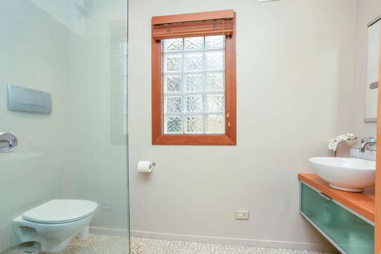 2 Bluff Terrace Hillsborough_20