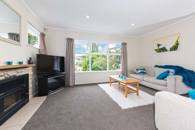 1/18 Blenheim Street Glenfield_3