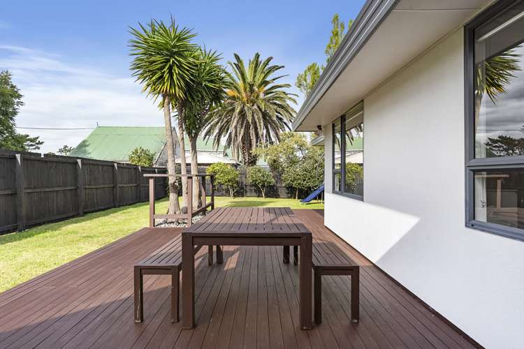 319c Royal Road Massey_15