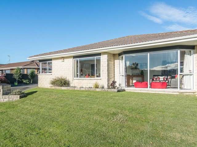 6 Sandpiper Court Paraparaumu Beach_1