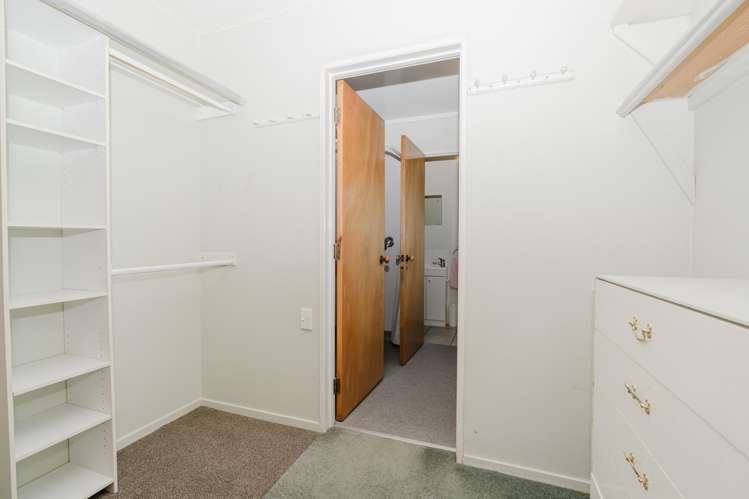 111 Cobham Drive Hamilton East_14