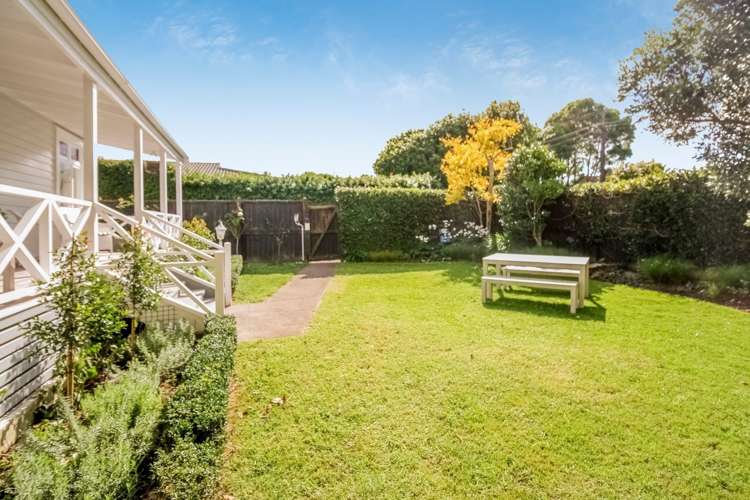 1/56 Rawhiti Road One Tree Hill_2