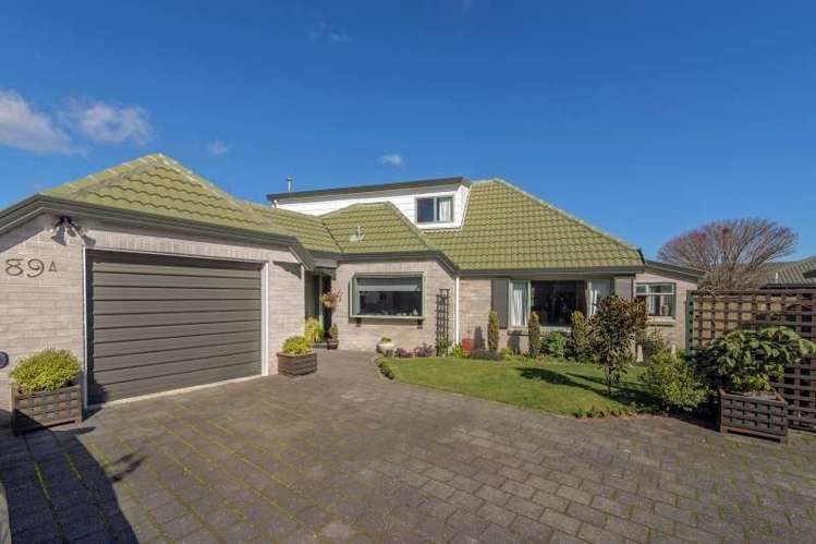 2/89 Harvey Street Waipahihi_0