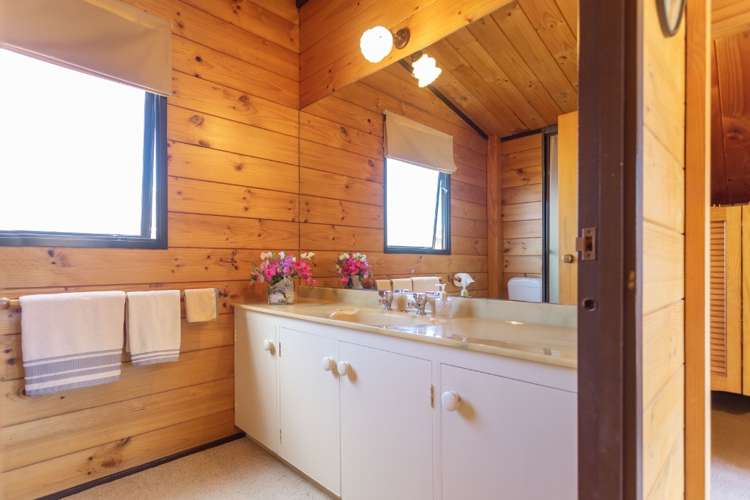 200 Leighton Road Whangamata_20