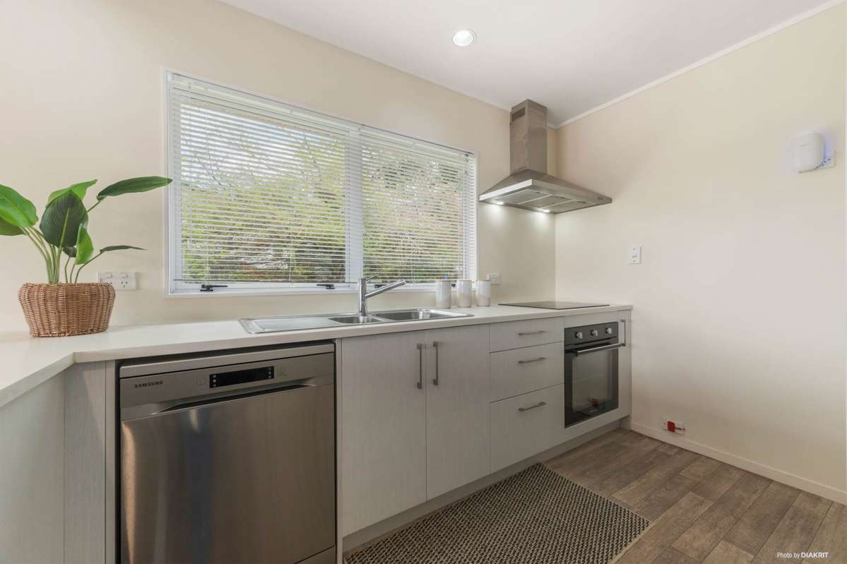 41 Esther Place_5
