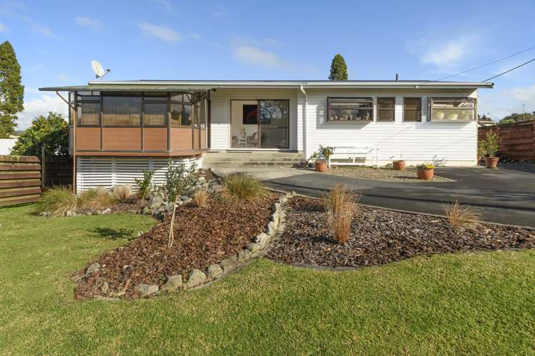 22 Jefferson Place Brookfield_26