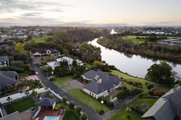9 River Oaks Place Pukete_37