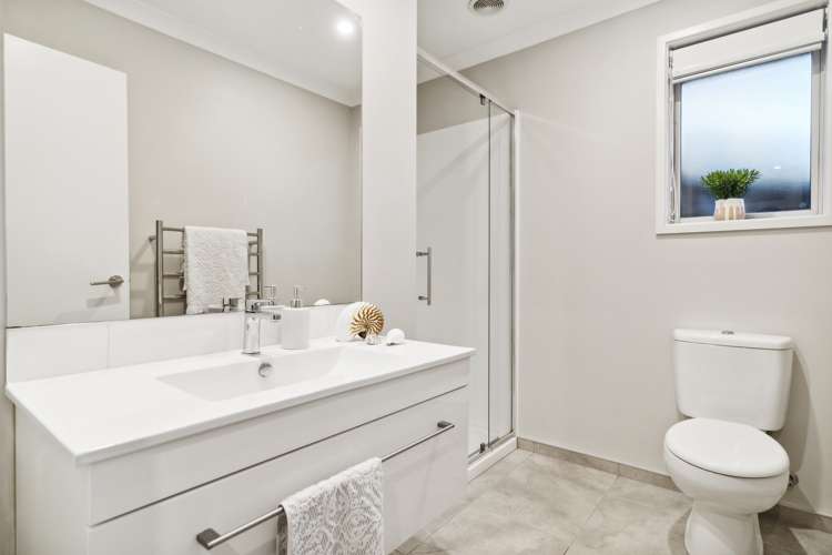 14 Livingstone Drive Papamoa_14