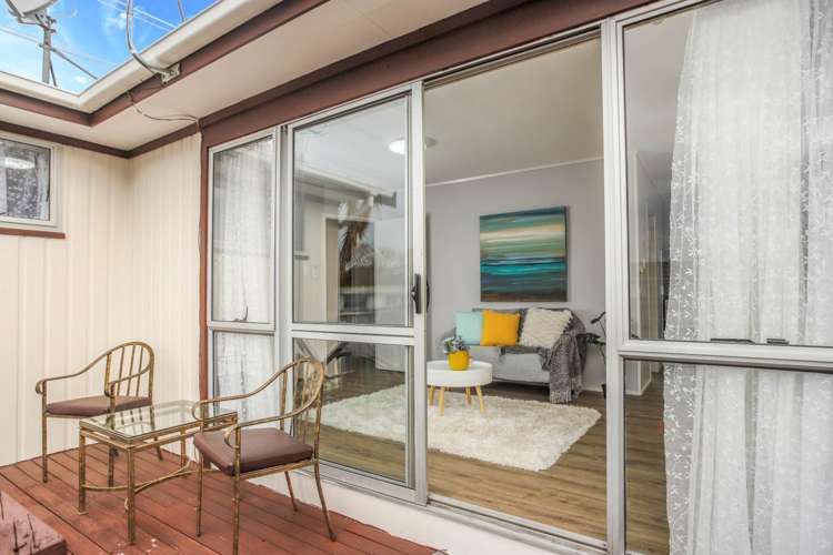 2/72 Portage Road New Lynn_13