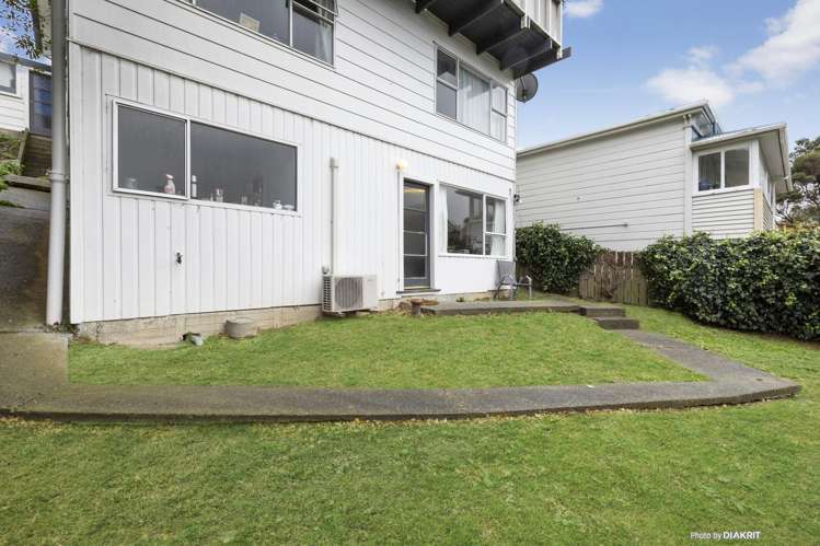 27 Rhine Street Island Bay_9