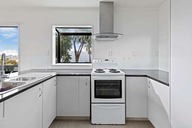 1/20 Cassandra Grove Totara Vale_14