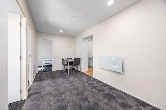 1820/21 Whitaker Place Grafton_3