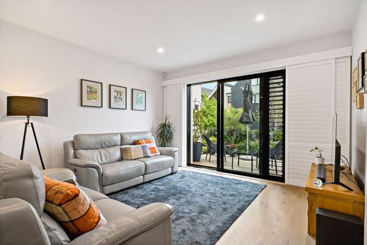 4 Jack Seabrook Road Hobsonville_3