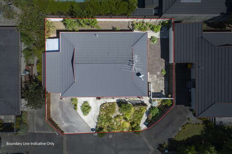 7 Brydon Way The Wood_15