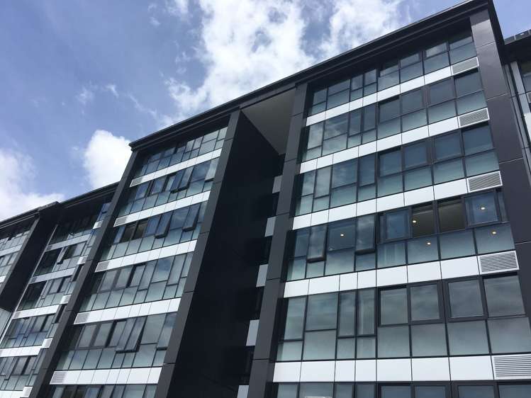 3l/16 Burton Street Grafton_23