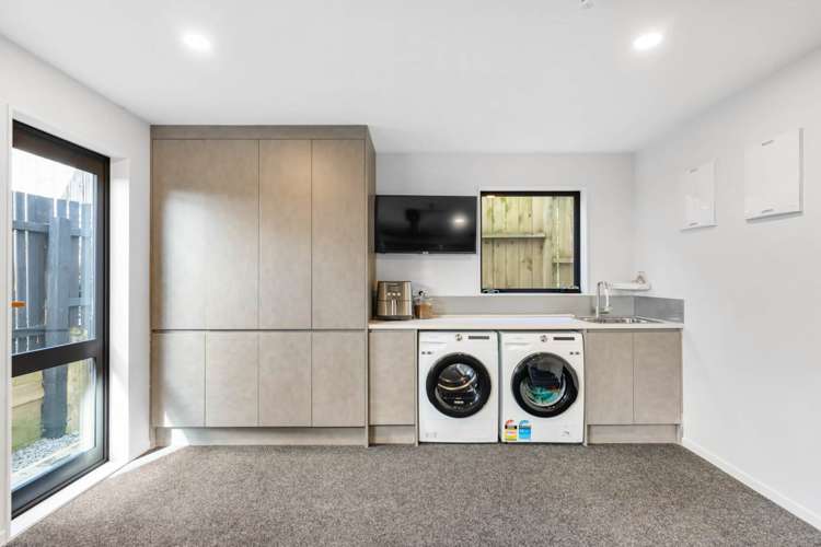 680b Beach Road Browns Bay_13