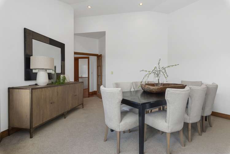 55 Barrett Road Riverhead_7