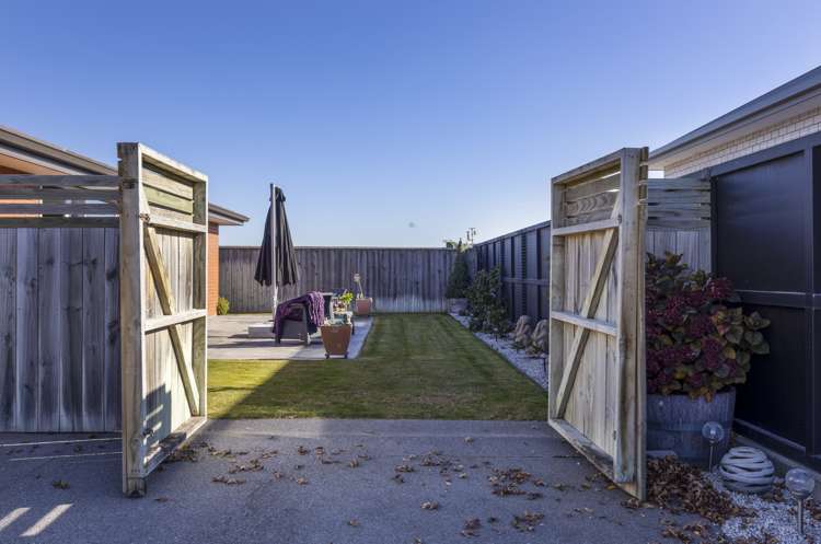 22 Windsor Close Springlands_24