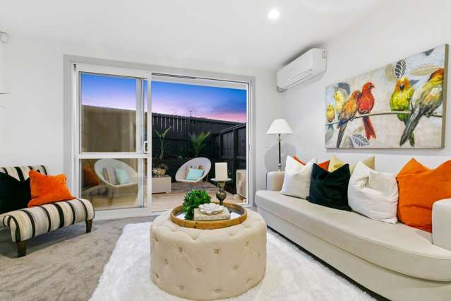 2/70A Barrack Road Mt Wellington_3