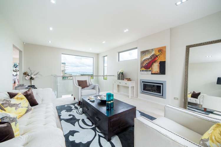 24a Beach Road Castor Bay_9