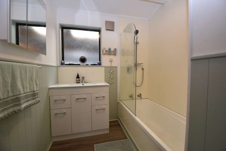 12 Moreton Road Carterton_10