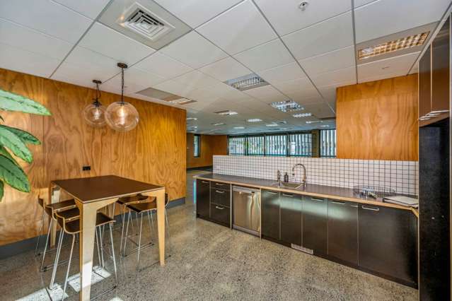 Unit 3.3 /381 Great South Road Ellerslie_1