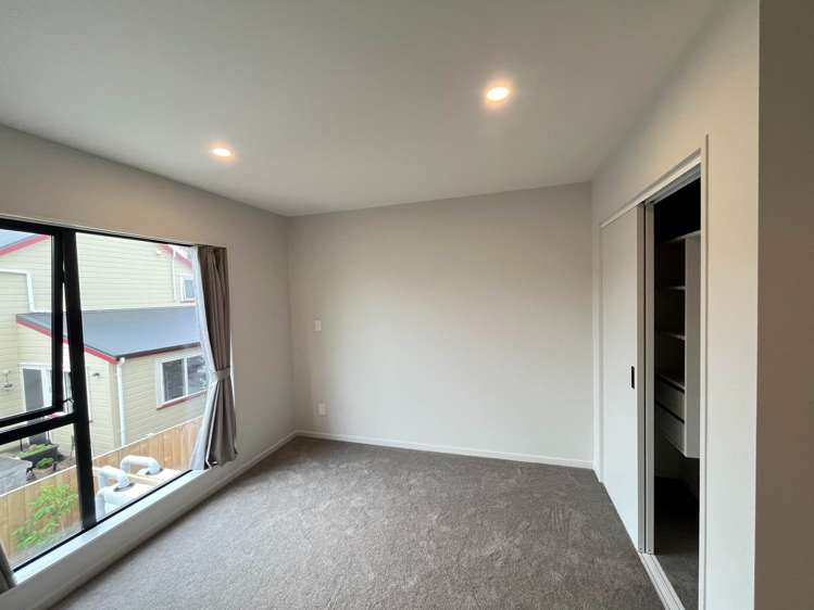 26D Alamein Road Panmure_5