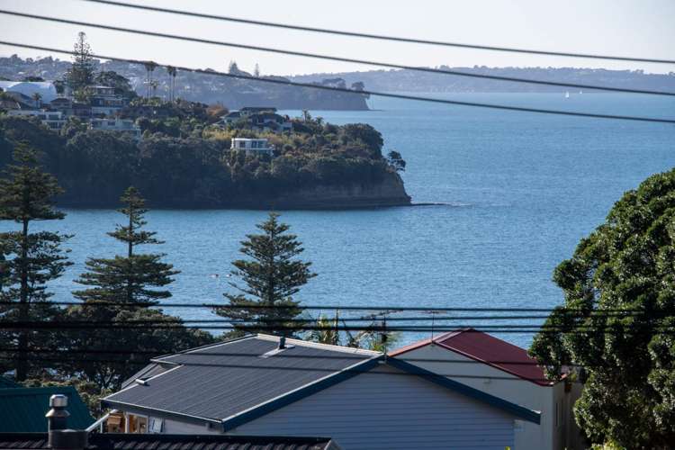 12b Kowhai Road Campbells Bay_35