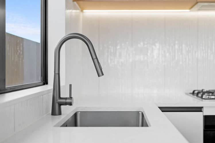 2 Taikato Road Papakura_8