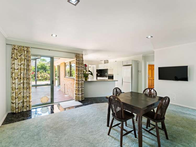 9 Trossach Place Wattle Downs_7