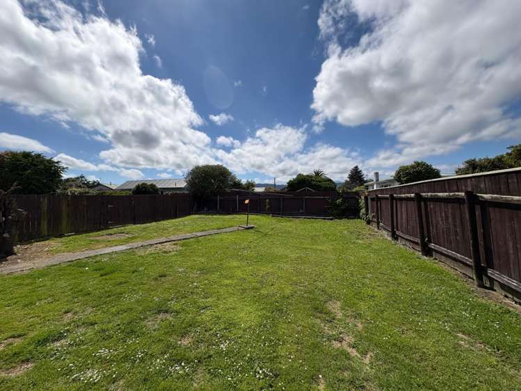 12 Miro Street 10516_8