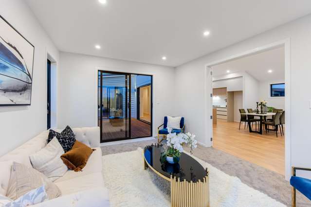 New Home in Orewa's Desirable Ara Hills