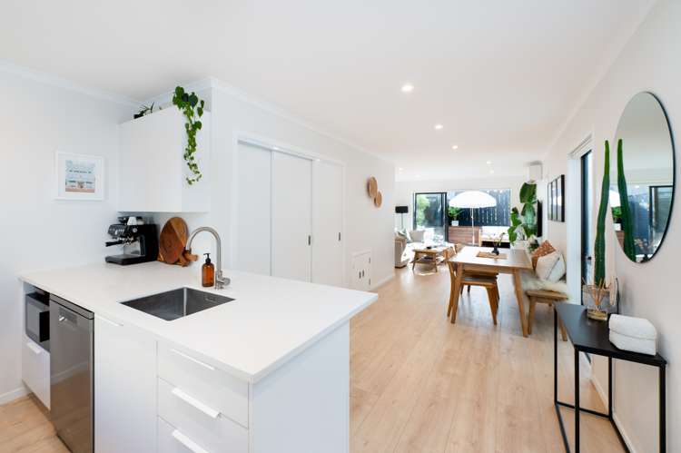 12 Mata Lane Stanmore Bay_24