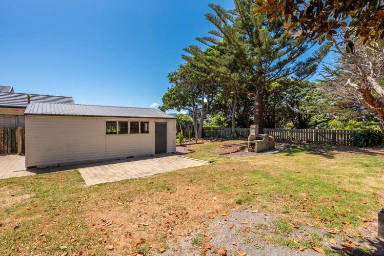 198 Tutere Street Waikanae Beach_23