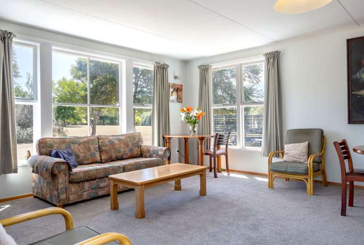 17 Tararua Drive Upper Plain_9