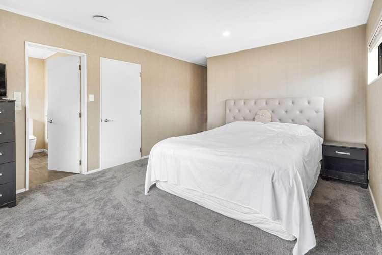 45 Ashurst Avenue Pukete_10