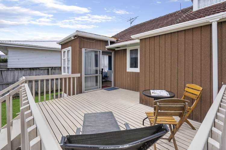 206 Te Atatu Road Te Atatu South_8