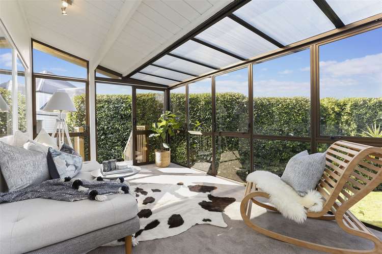 1/23a Gladstone Road Northcote_11