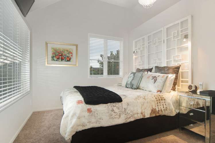 2/19 Waiatarua Road Remuera_12