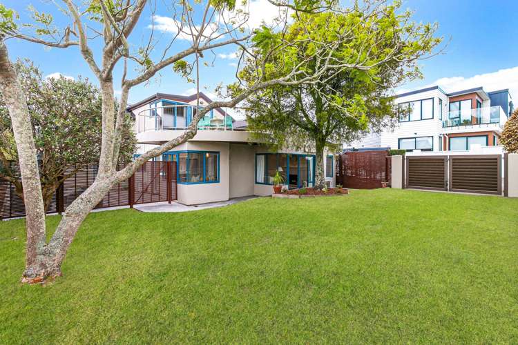 1/34 Eastern Beach Road Eastern Beach_21