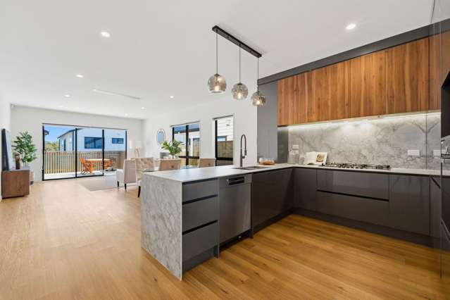 31 Ascent Street Flat Bush_1