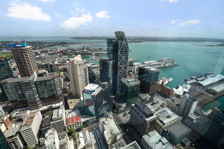 5203/10 Commerce Street City Centre_9