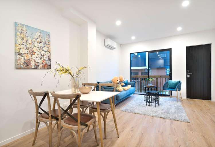 8/46 Jillian Drive Ranui_1