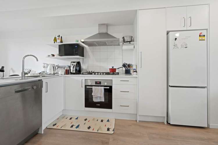 152 Squadron Drive Hobsonville_5