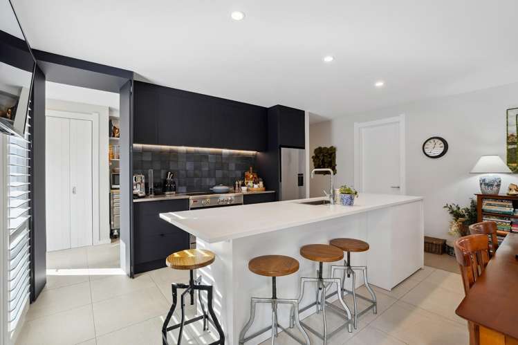 2 Magnum Drive Cromwell_9