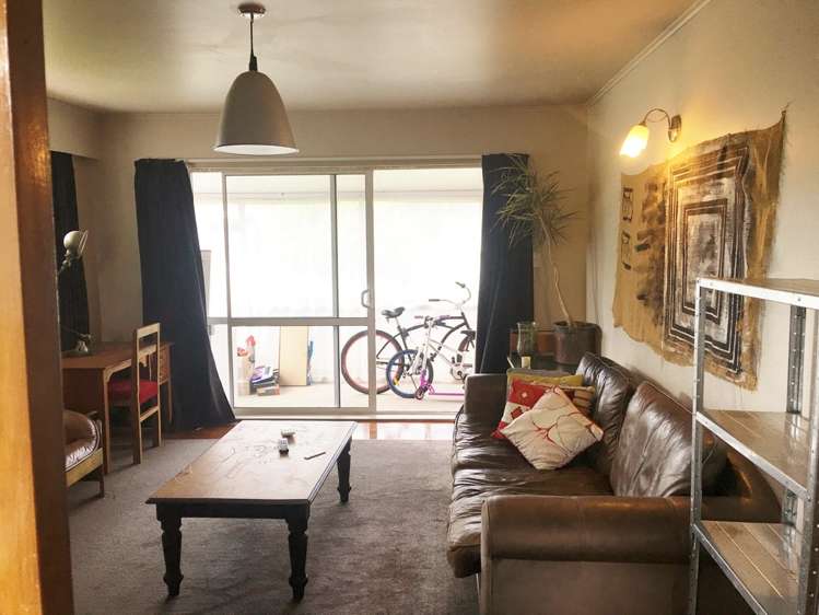 1/56 Royal View Road Te Atatu South_6