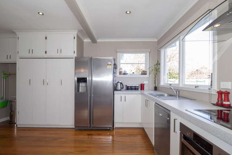 207 Middle Road Allenton_7