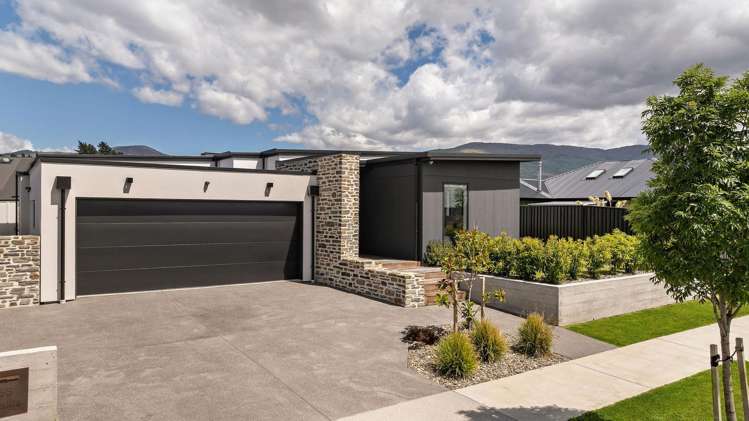 55 Wallis Drive Cromwell_19