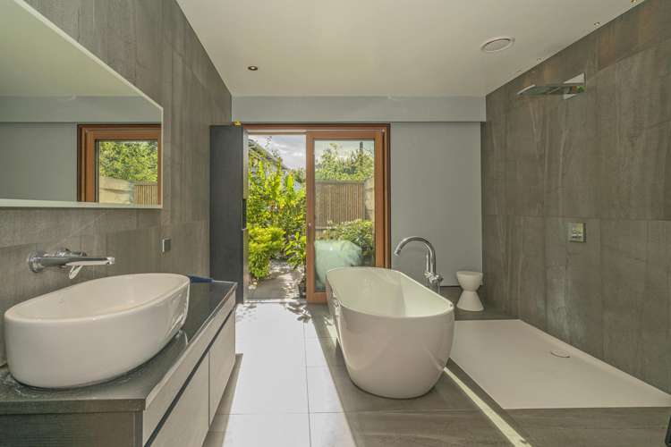 6 Robinson Road Whitianga_27